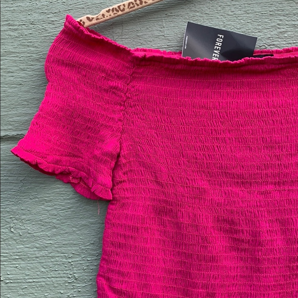 3/$15! Off Shoulder Crop Top - Picture 5 of 5